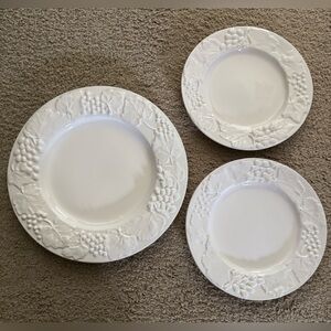 Vintage Crate&Barrel White Grapevine Embossed Plates (3)